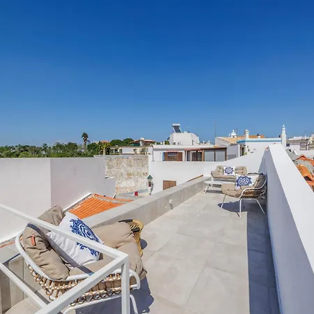 Vakantiehuis 2 Old Town Terraces Hottub Seaview Alvor