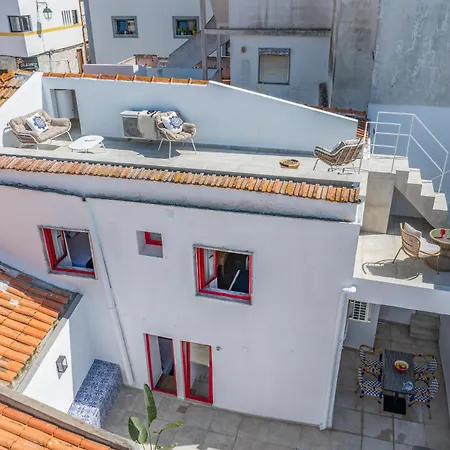 بيت للعطل 2 Old Town Terraces Hottub Seaview ألفور