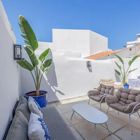 2 Old Town Terraces Hottub Seaview بيت للعطل *