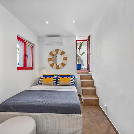 2 Old Town Terraces Hottub Seaview بيت للعطل ألفور