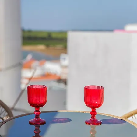 2 Old Town Terraces Hottub Seaview 펜션 알보르